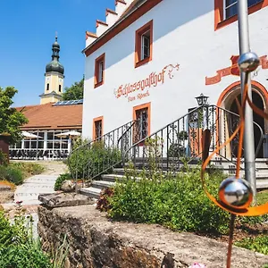 Schlossgasthof Roesch Hotel