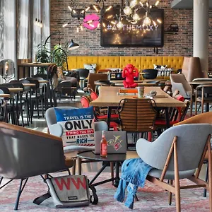 Moxy Frankfurt Airport 4*, Kelsterbach Niemcy